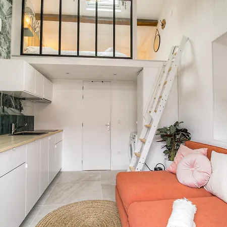 Atypique Et Calme Avec Parking Apartment *